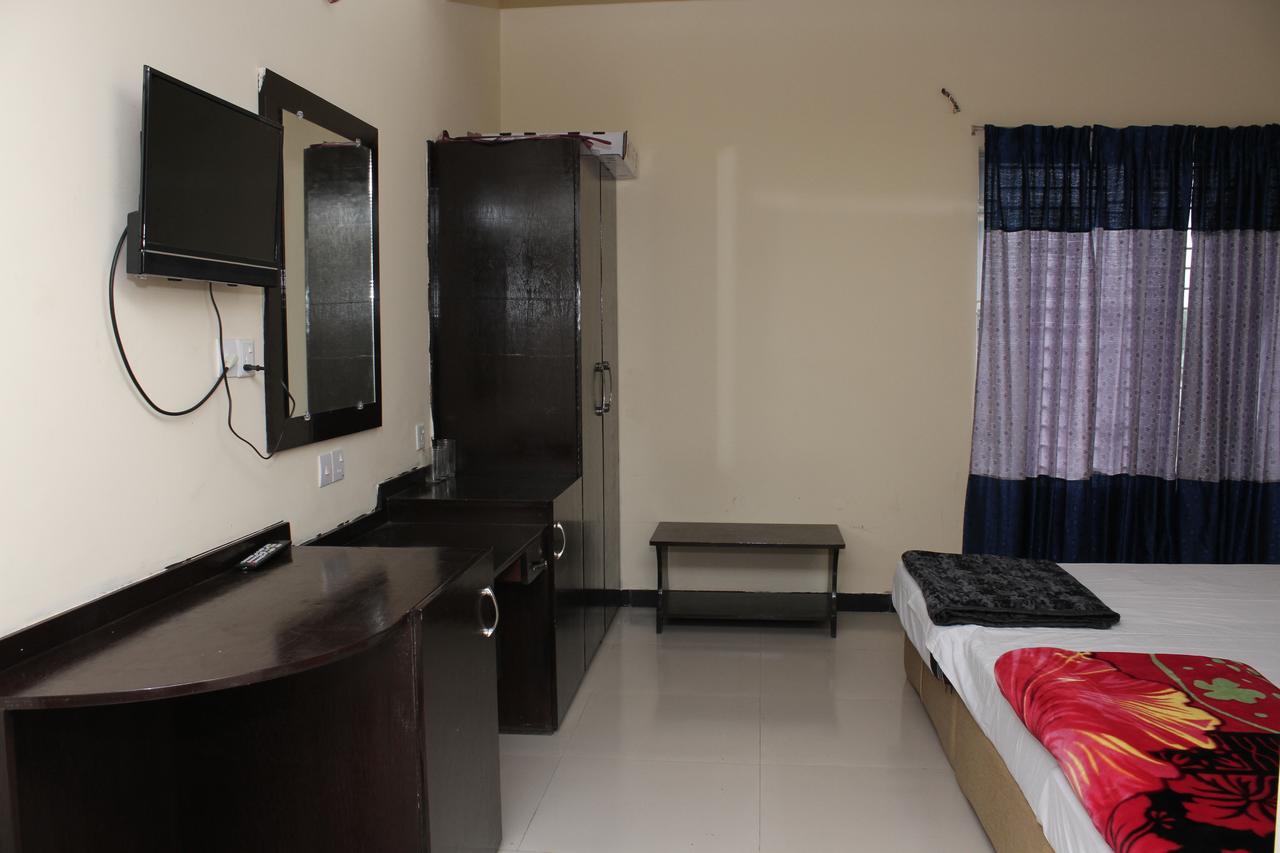 Hotel Night Heaven Bāndarban Exterior foto